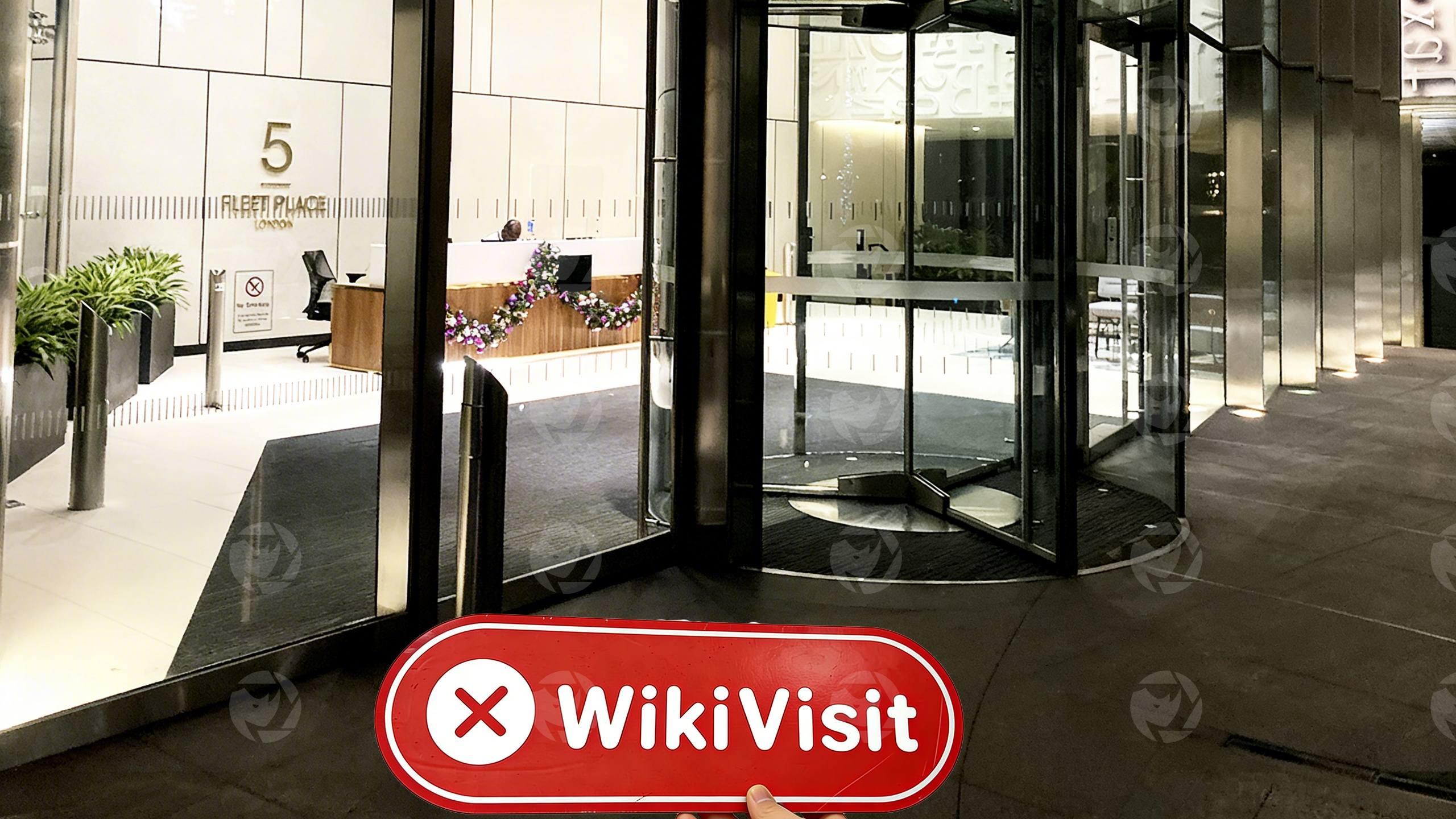 Kunjungan Situs ke Coinbase pro Tidak Ada Tempat Nyata untuk Berbisnis