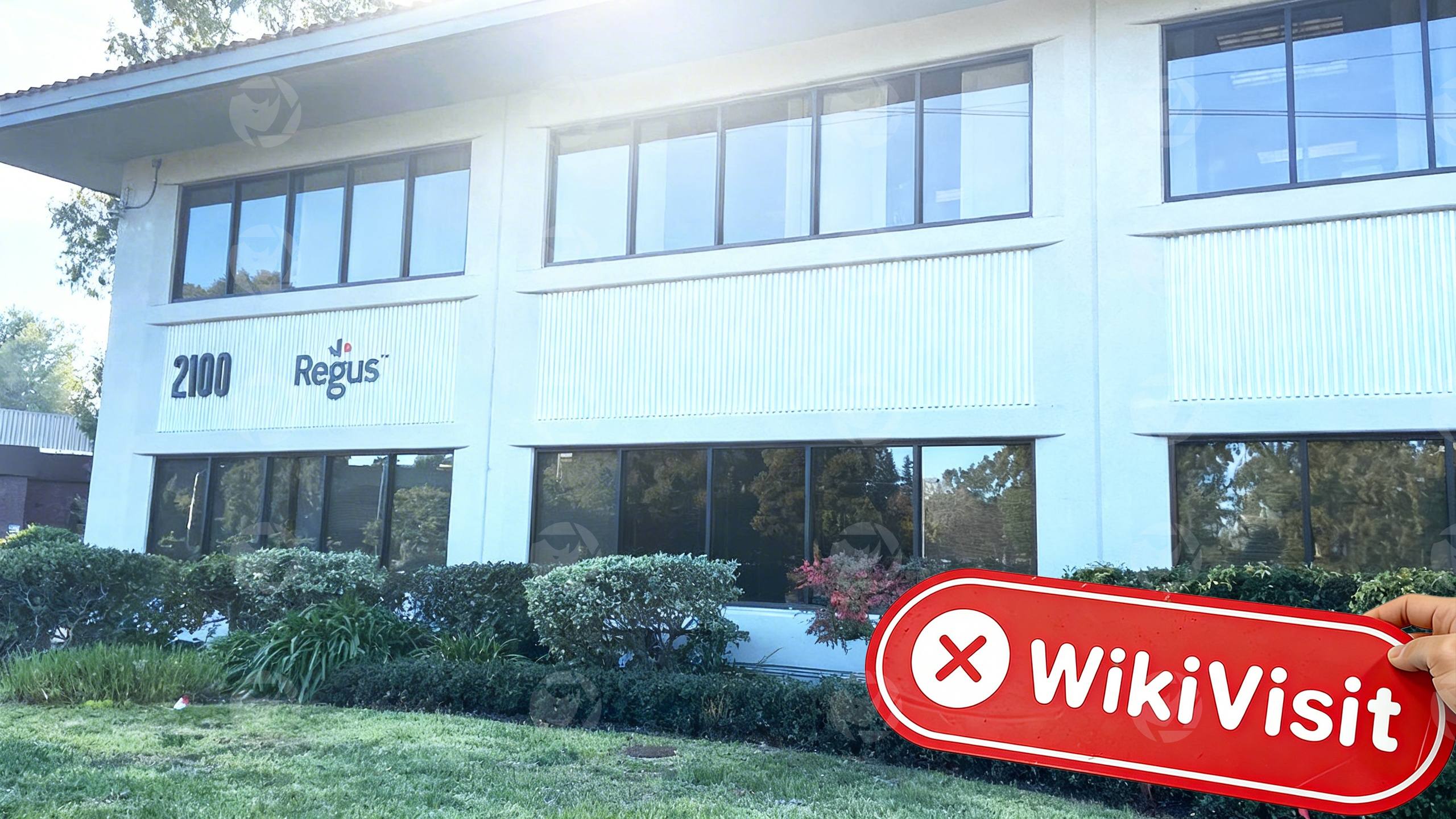 米国の暗号通貨取引所PayBitoへのオンサイト訪問。 -空の建物