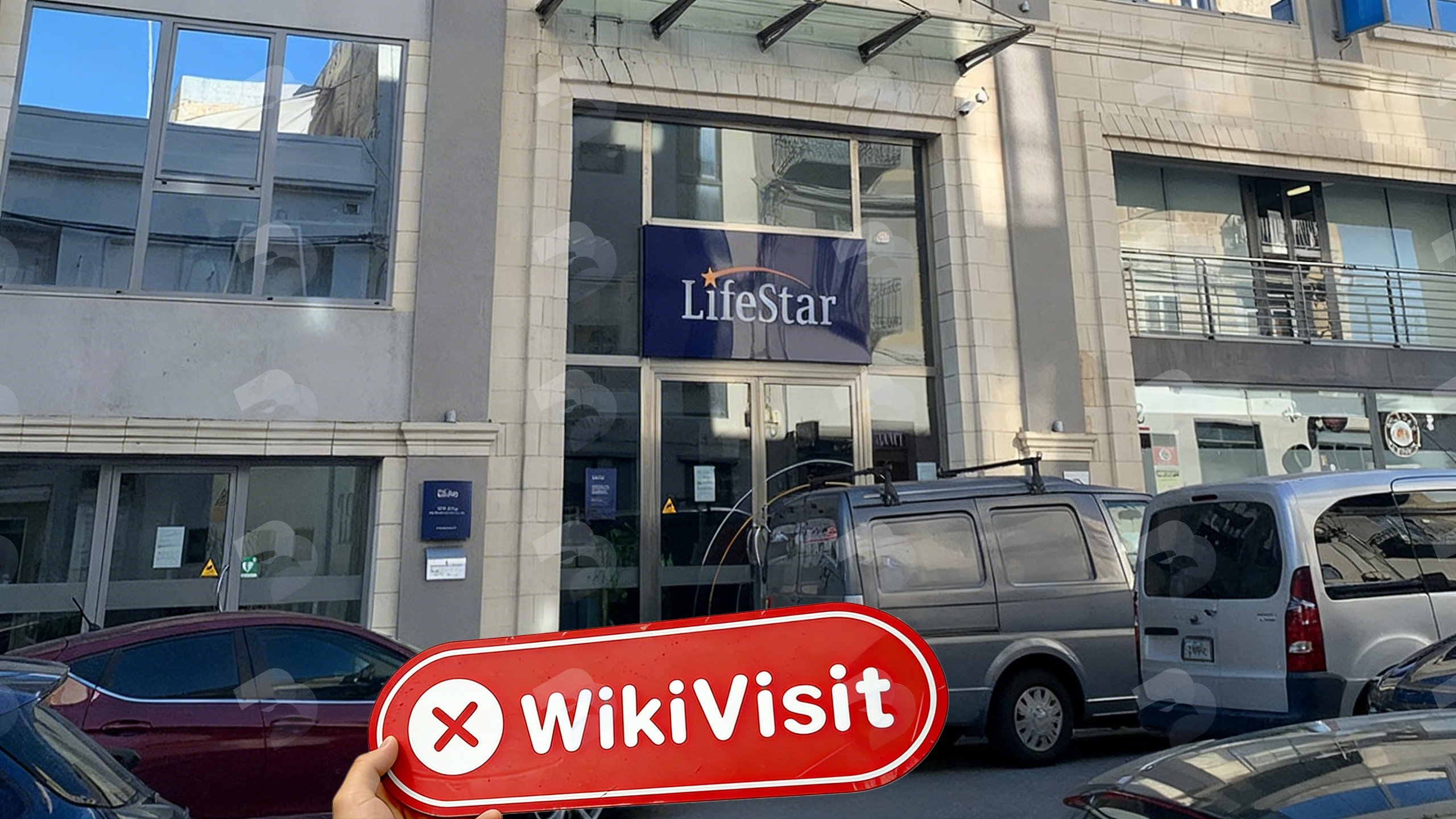 Una visita al intercambio de criptomonedas GKFX en Malta: lugar de la oficina con el logotipo de AKFX