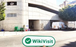 Kunjungan ke Cryptocurrency Exchange TOPFX di Siprus - Skala Kantor Besar