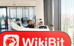 A Visit to the Cryptocurrency Exchange Naga in Cyprus - Large Office Scale