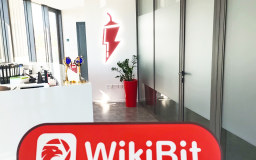 A Visit to the Cryptocurrency Exchange Naga in Cyprus - Large Office Scale